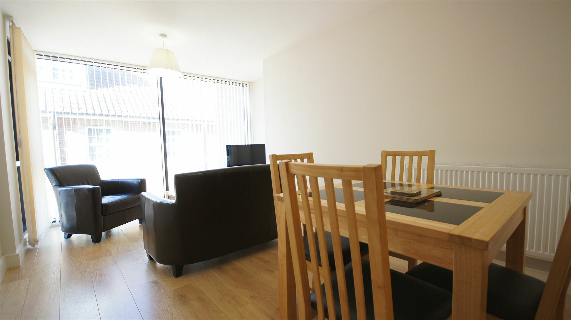 Crompton House Apartments Edgware Extérieur photo